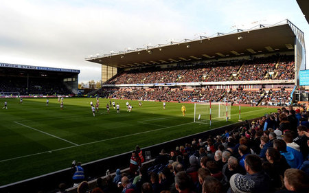 从双方的历 从双方的历